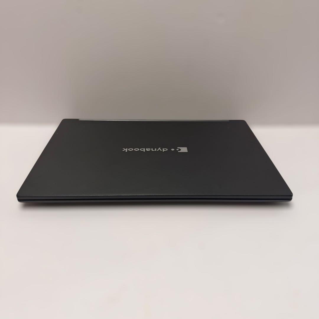 バッテリー最大容量87% dynabook G83/KW 2023年製 美品