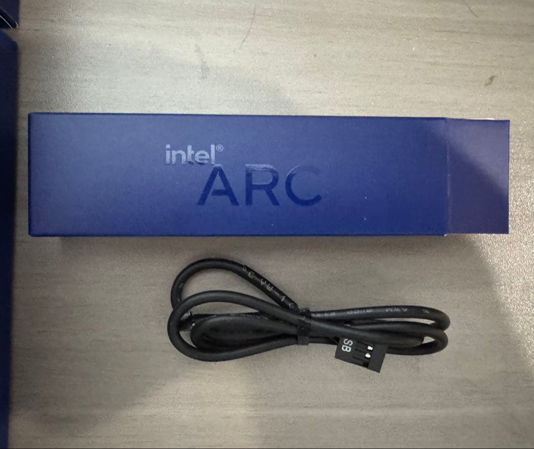 グラフィックボード・グラボ・ビデオカード Intel ARC A770 Limited Edition 16GB