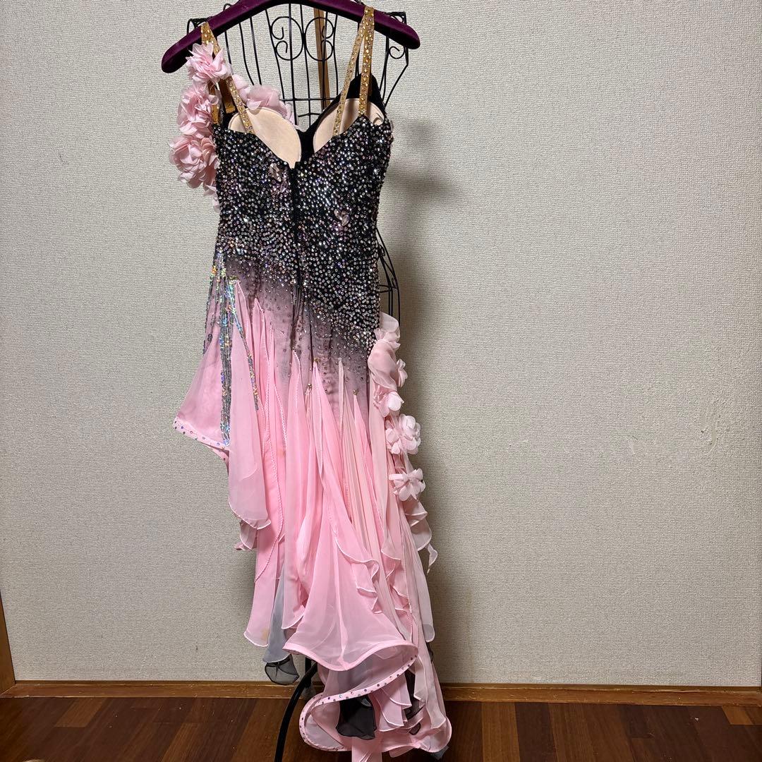 社交ダンスドレス ピンクと黒のグラデーション