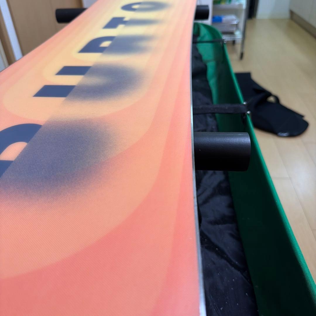 【極美品】BURTON Custom 154cm Camber スノーボード　板