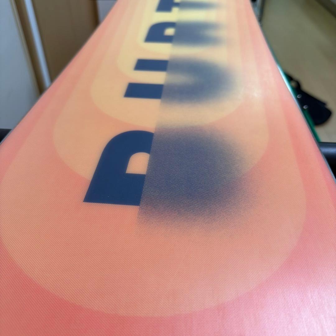 【極美品】BURTON Custom 154cm Camber スノーボード　板