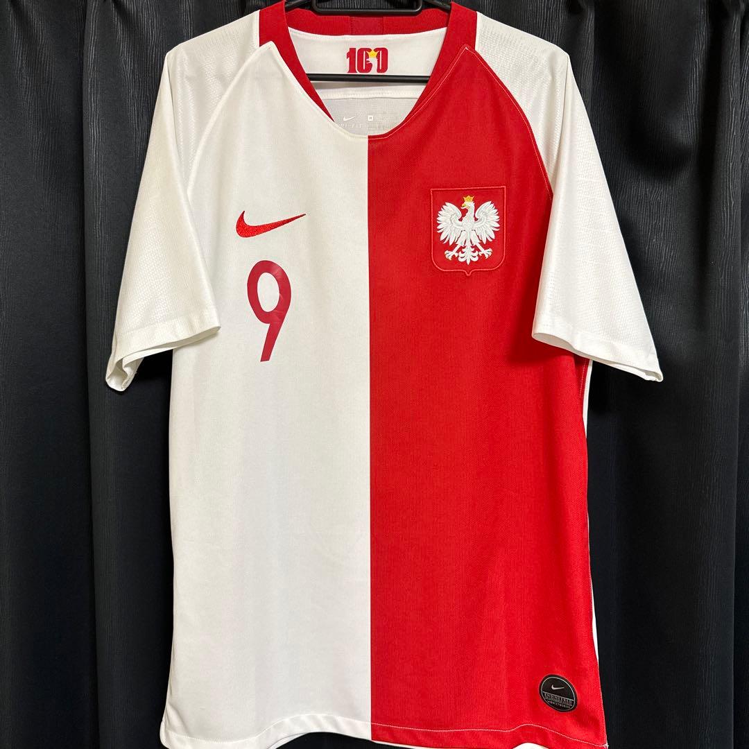 レヴァンドフスキ　ユニフォーム　ポーランド代表　100年記念　バルセロナ　ナイキ