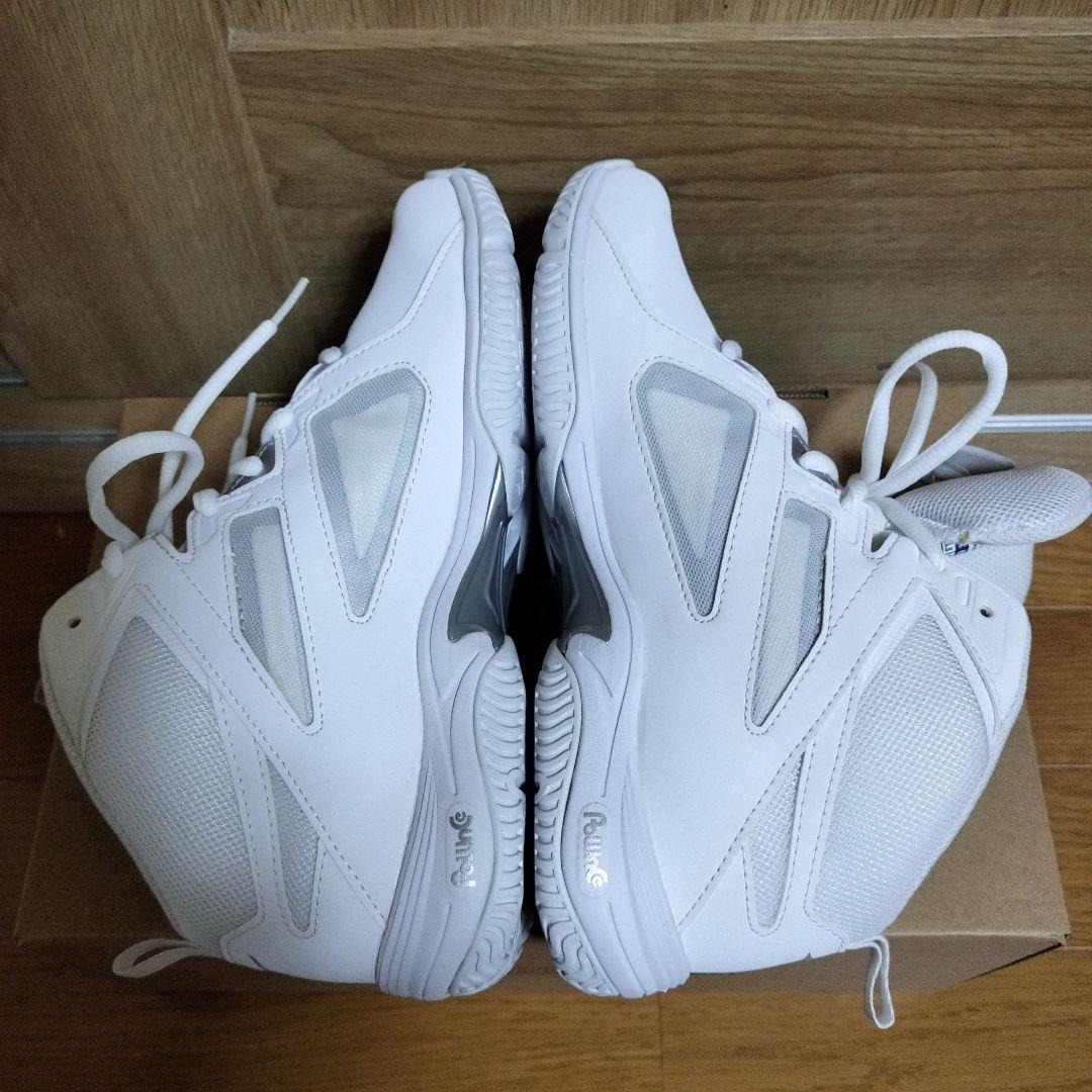 新品未使用　ミズノウェーブダイバース　LG4 24.5センチ　白