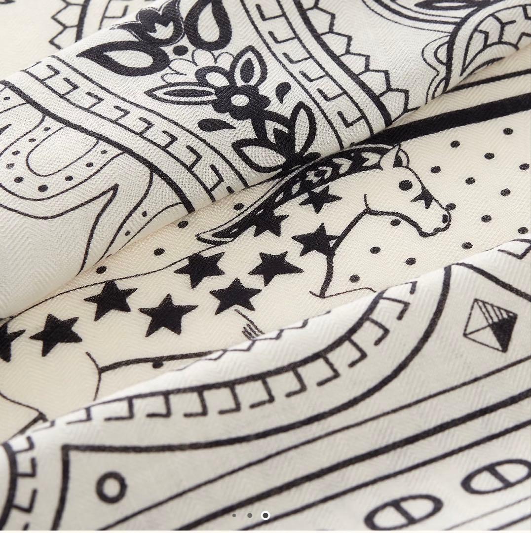 エルメス　シュヴァル・ドゥ・クール・バンダナ　カシミヤシルク 140 新品未使用