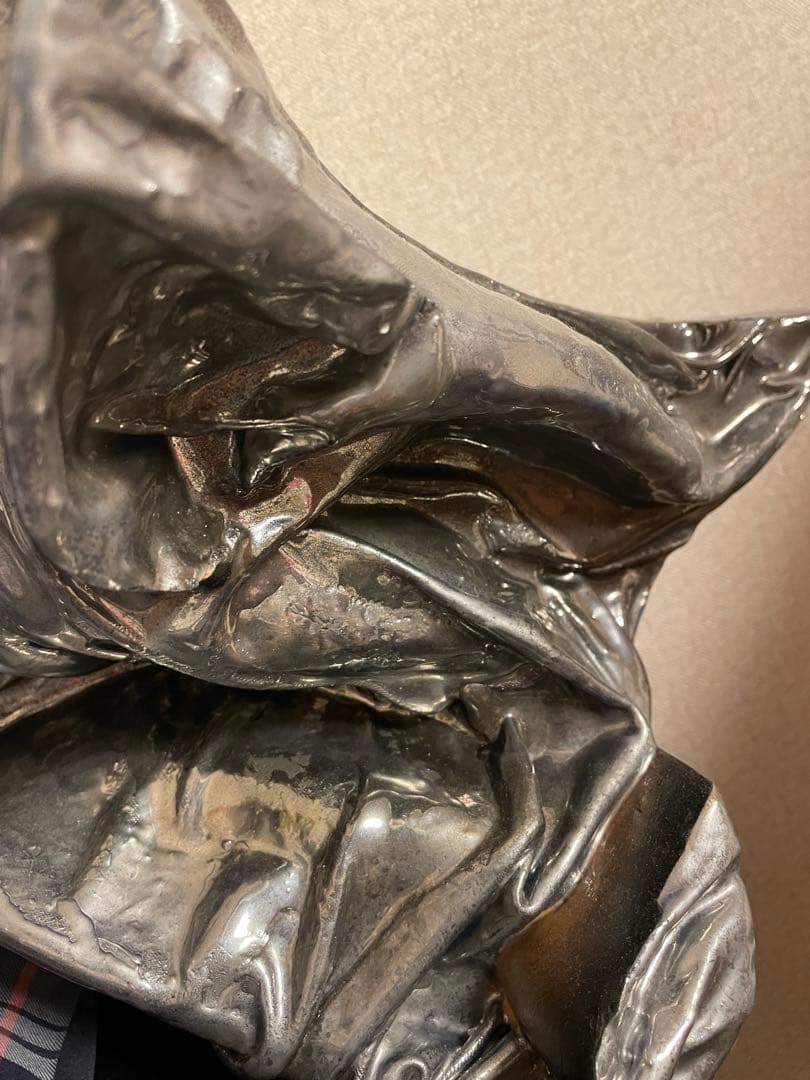 現代アート　注目作家YUKA EMI