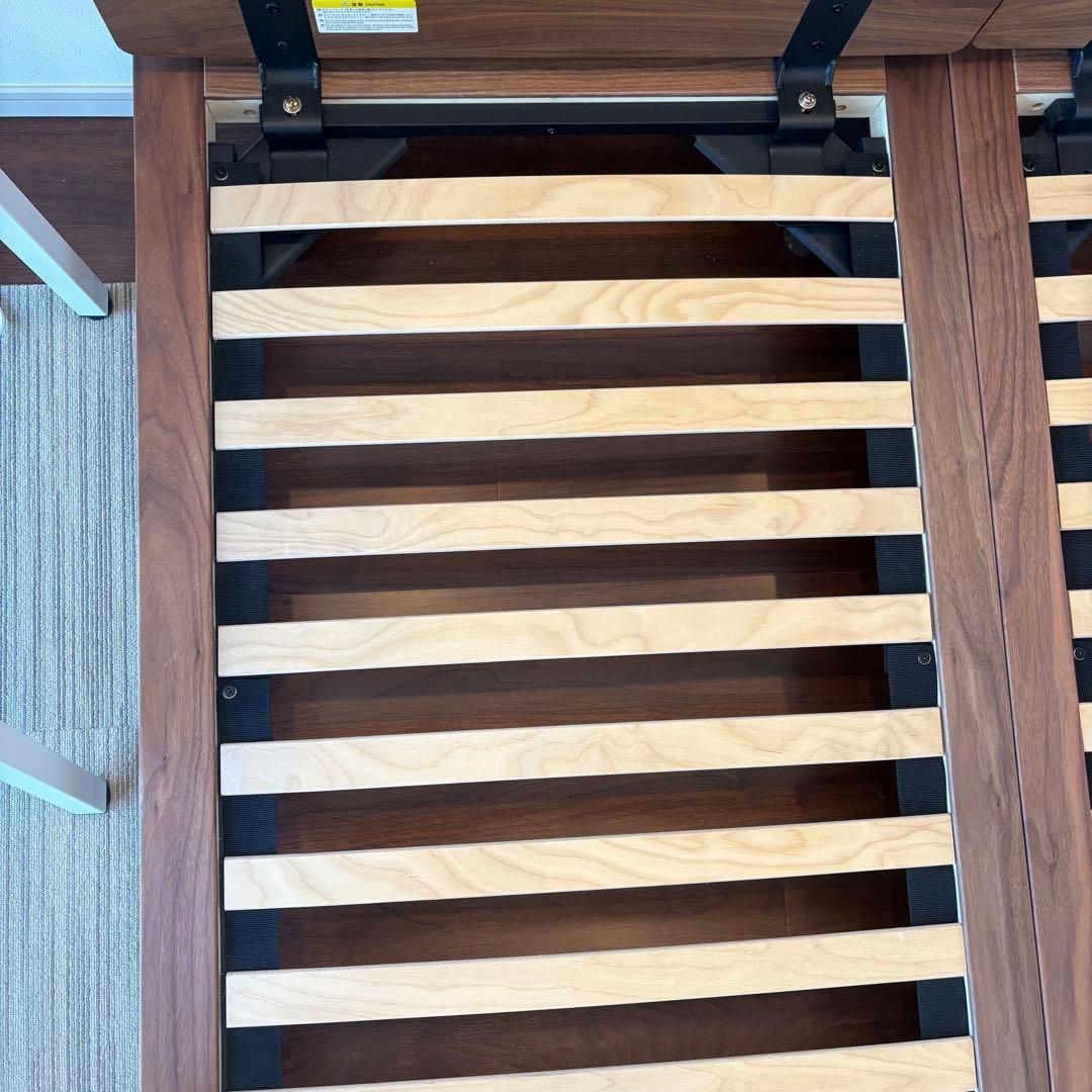 無印良品 ベッドフレーム スモール ウォルナット1