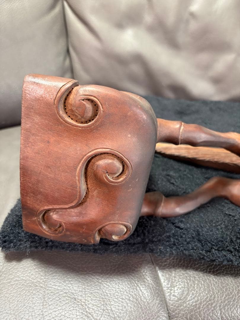 木製　置物　馬　ウマ