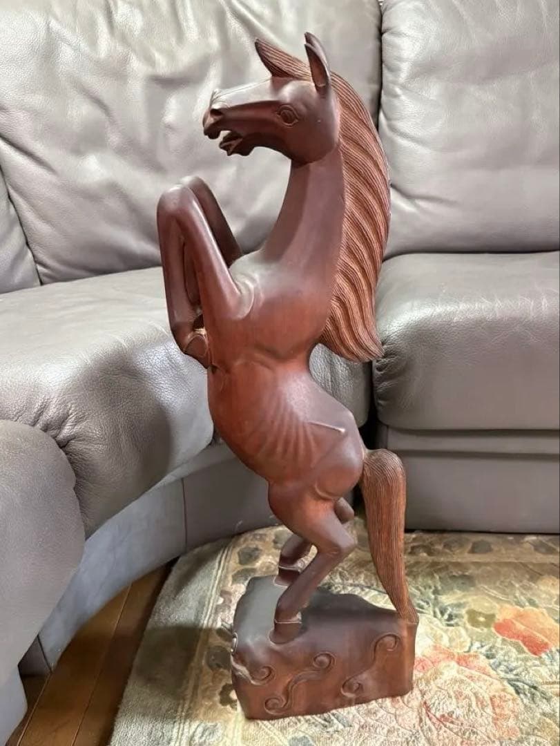 木製　置物　馬　ウマ