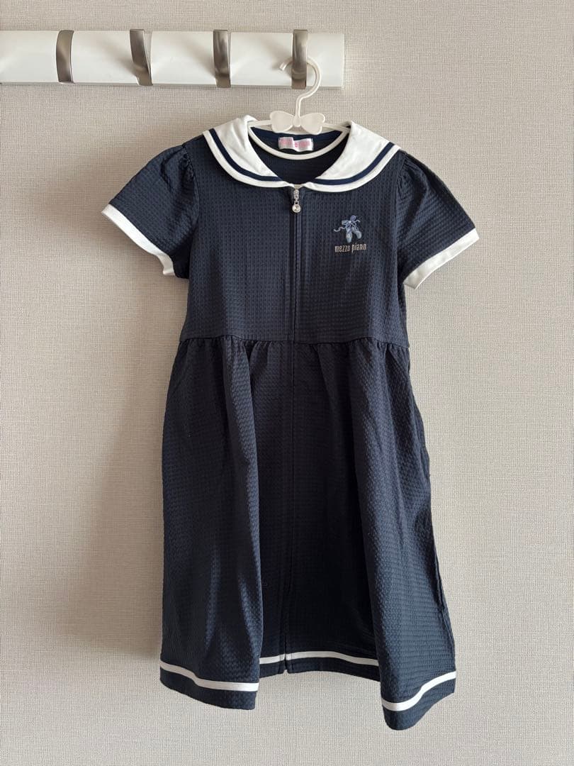 セーラーカラーギンガムチェック前開きワンピース　メゾピアノ