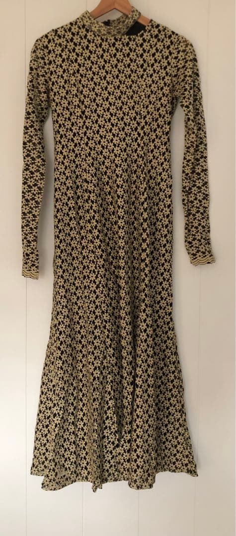 ワンピース CLANE 3D FLOWER LACE SLASH NECK ONEPIECE