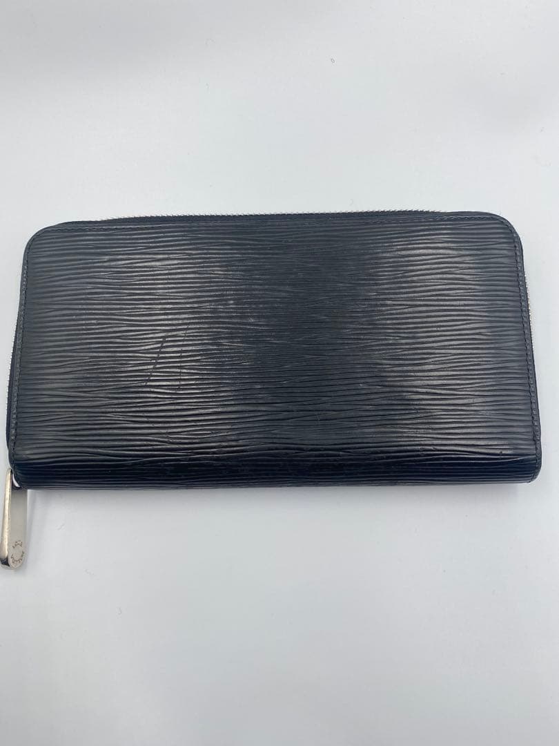 ゴッド【Louis Vuittonエピ　ラウンドファスナー　ブラック