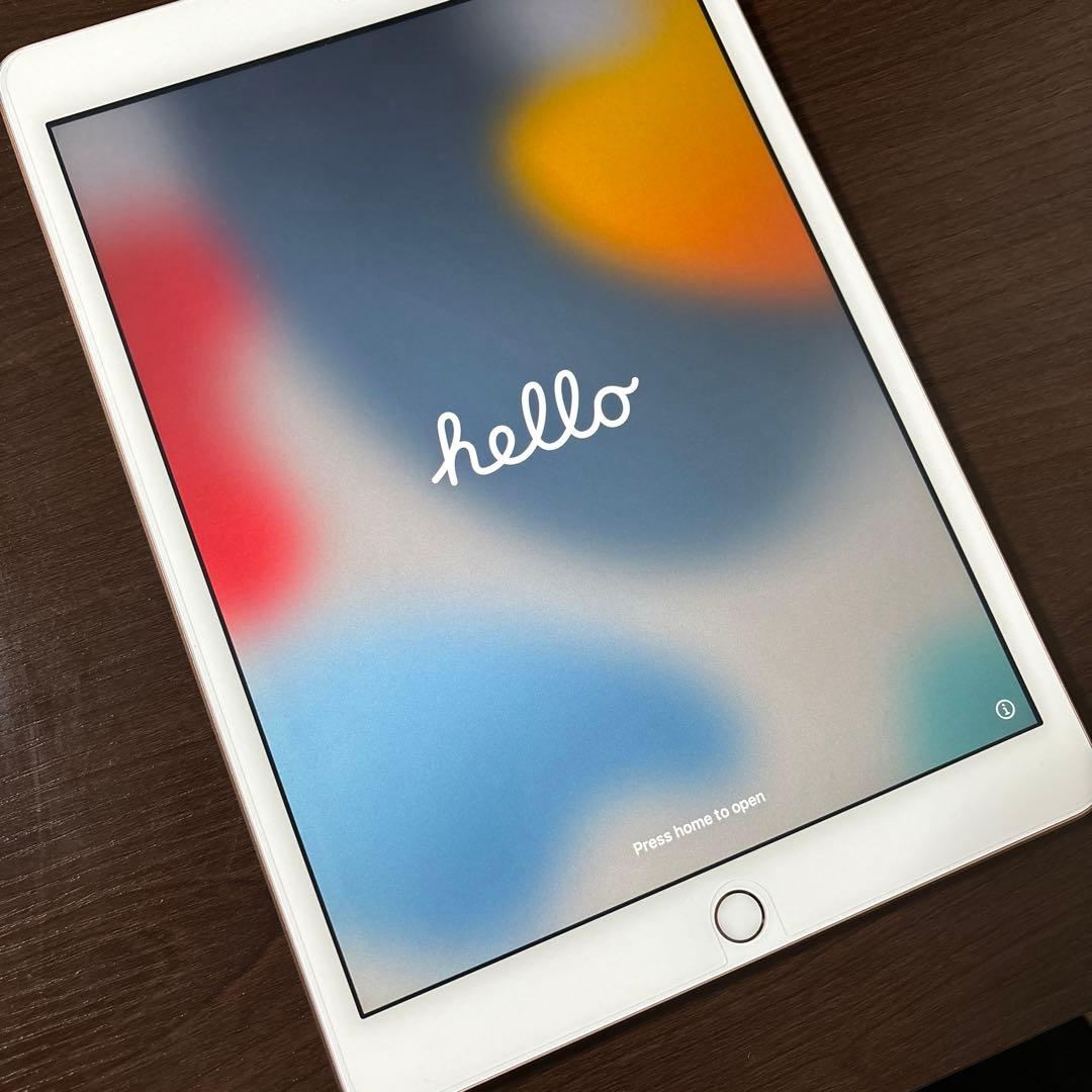 iPad 第７世代　128GB ゴールド　本体のみ