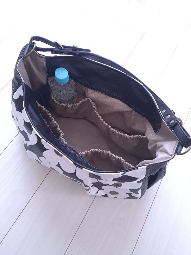 マザーズバッグサイズワンハンドルバッグ　大きい花柄