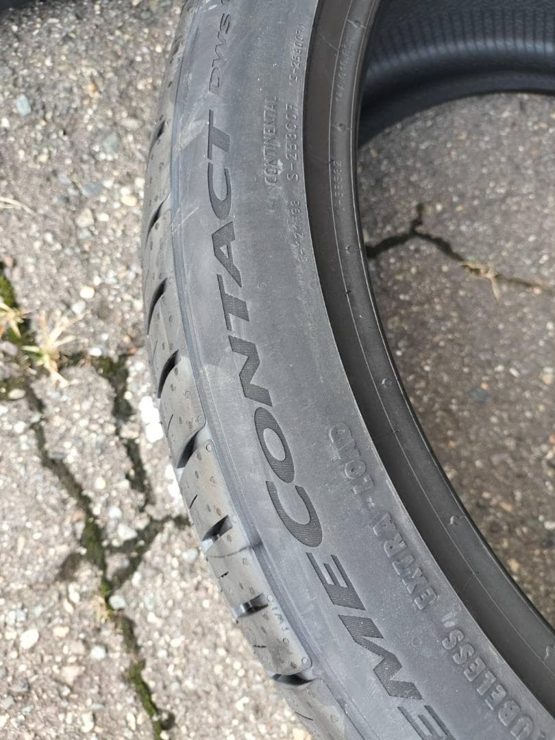 新品 タイヤ4本セット Continental 265/35-20