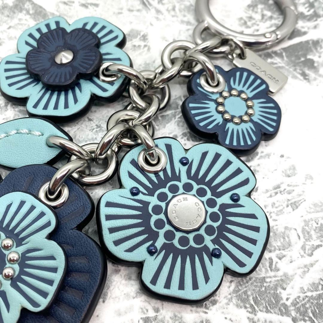 【 新品未使用 】COACH フラワー キーホルダー ティー ローズ ミックス