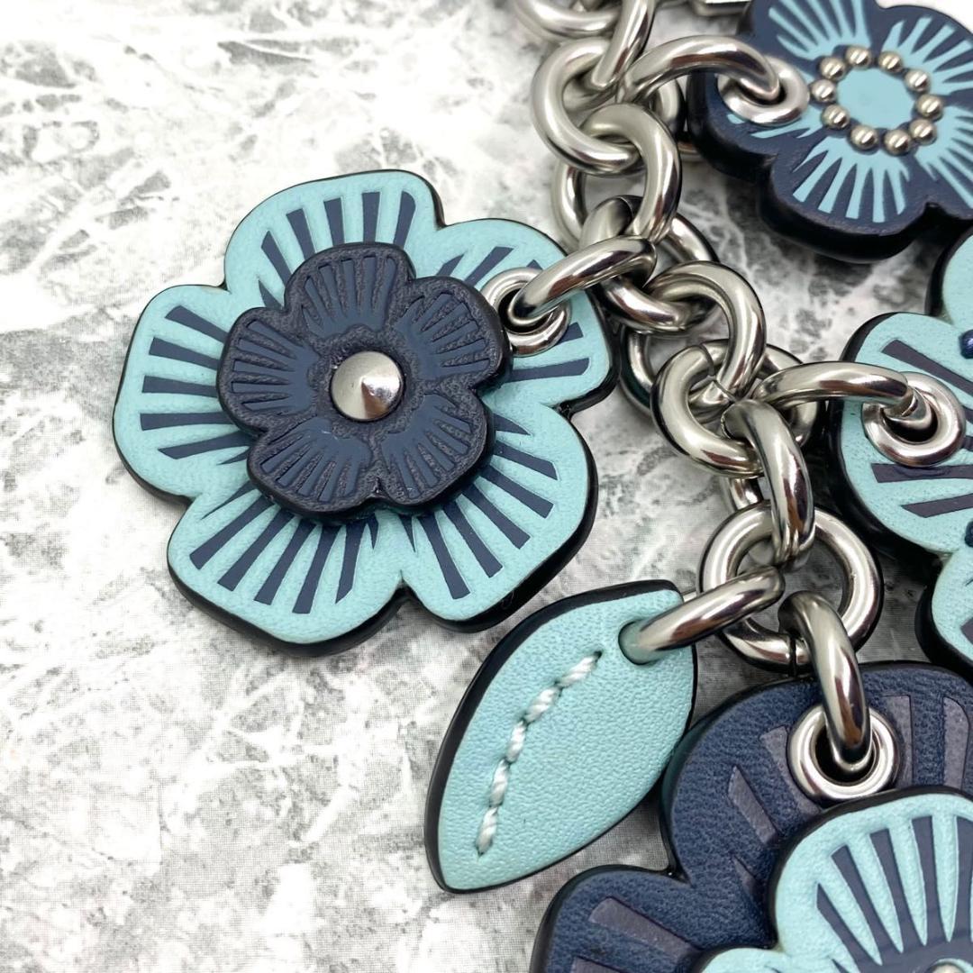 【 新品未使用 】COACH フラワー キーホルダー ティー ローズ ミックス