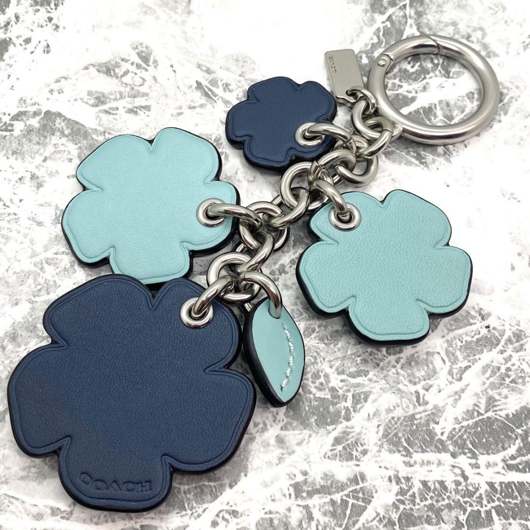 【 新品未使用 】COACH フラワー キーホルダー ティー ローズ ミックス