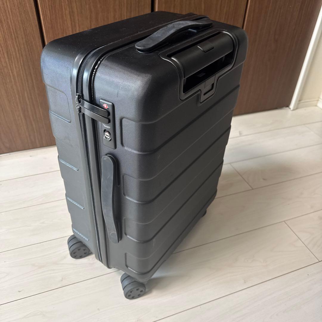 スーツケース　36L