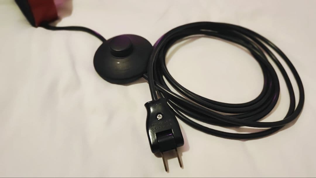 【希少廃盤】Louis Poulsen AJ フロアランプ 赤 正規品 北欧