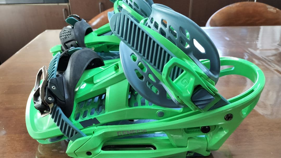 バートン　Burton Genesis EST Mサイズ