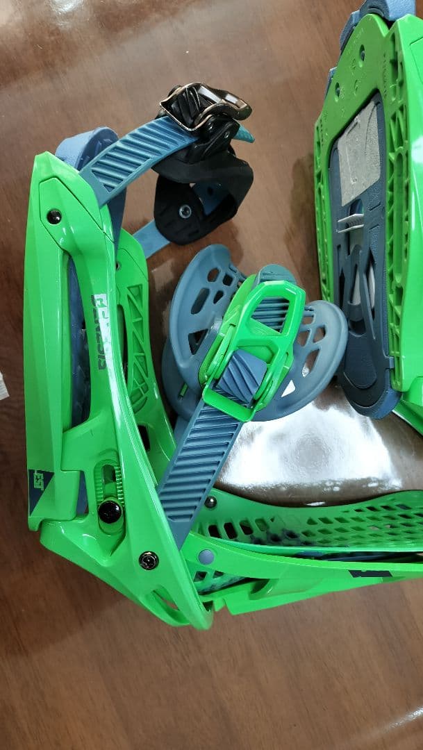 バートン　Burton Genesis EST Mサイズ