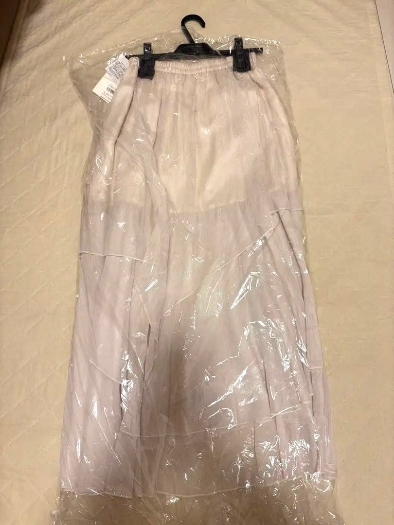 【Lily brown】ブライトシアースカート ホワイト