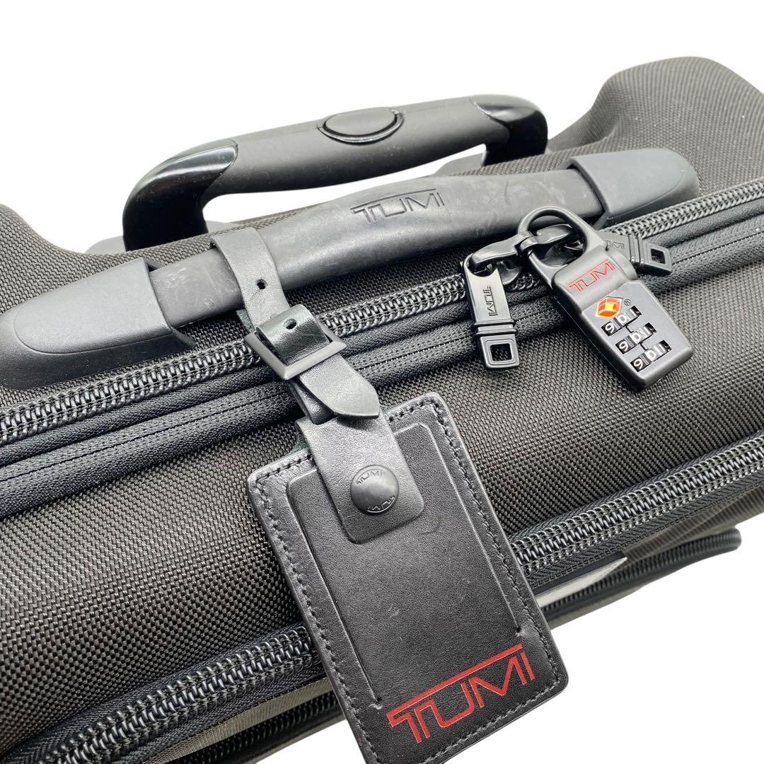 【美品】トゥミ キャリーケース ビジネスバッグ 2輪 機内持ち込み ブラック