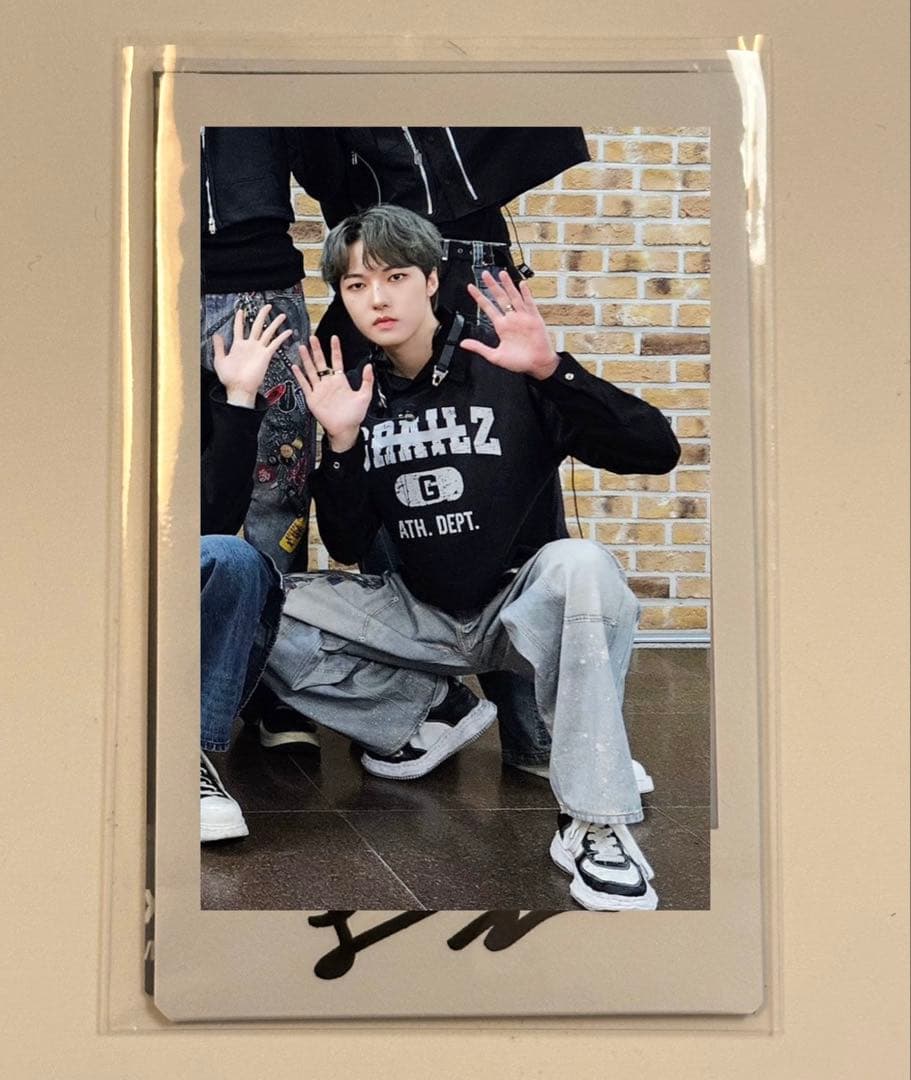 xikers 5集　ジョンフン　サイン入りチェキ