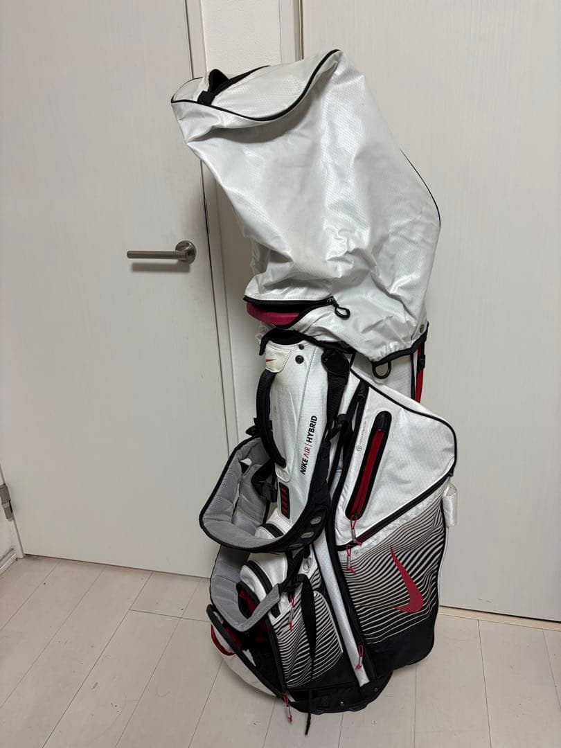 値下げ！！即配送！！！Nike キャディバッグ ホワイト/ブラック/レッド