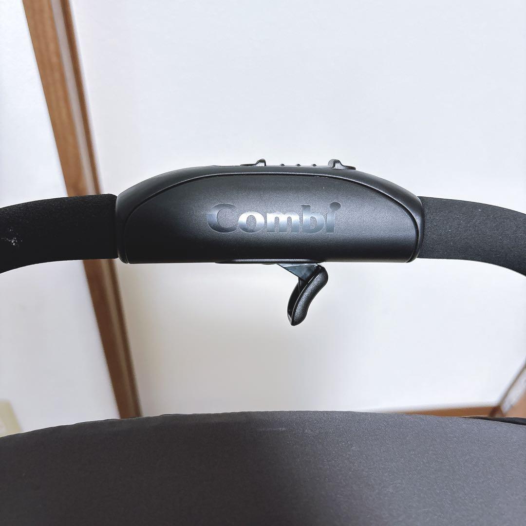 【美品】コンビ Combi ベビーカー Acbee JM 18442 ボーダー