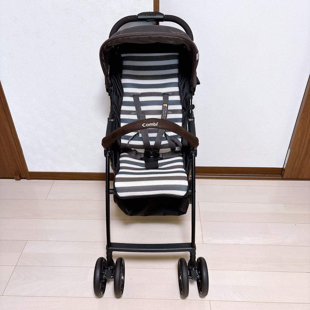 【美品】コンビ Combi ベビーカー Acbee JM 18442 ボーダー
