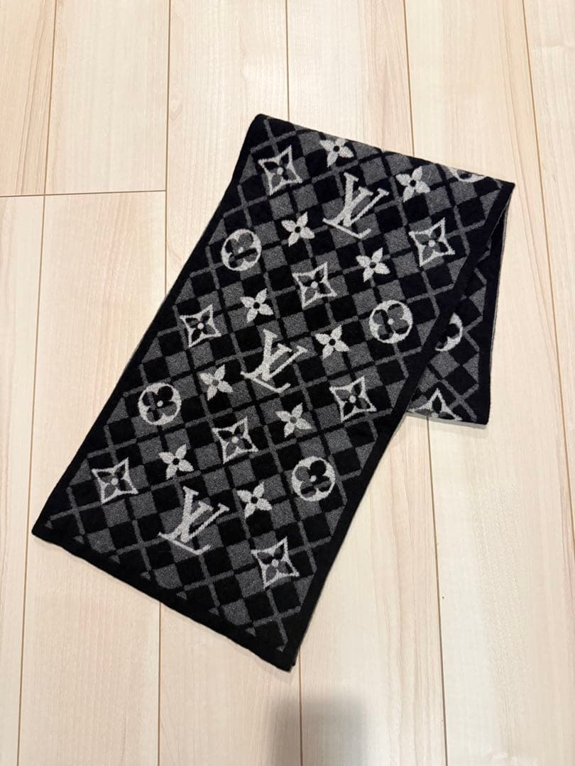 ヴィトン エシャルプ モノグラム マウンテン マフラー