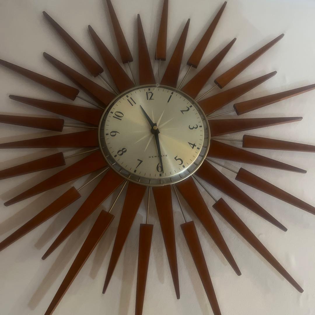 NEW GATE掛時計　PLUTO