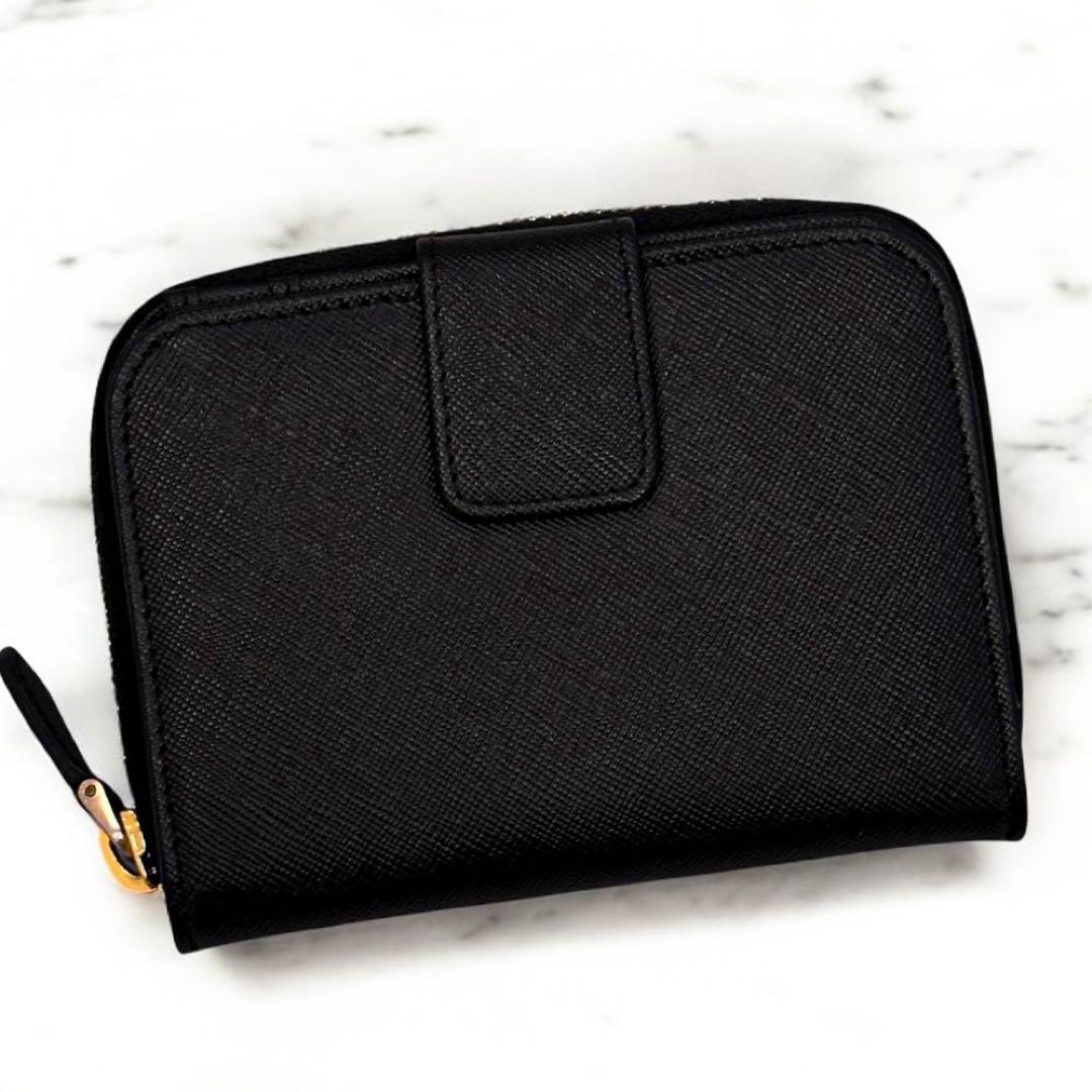 極美品 箱付 プラダ サフィアーノ 二つ折り財布 ロゴ 小銭入れ  カード