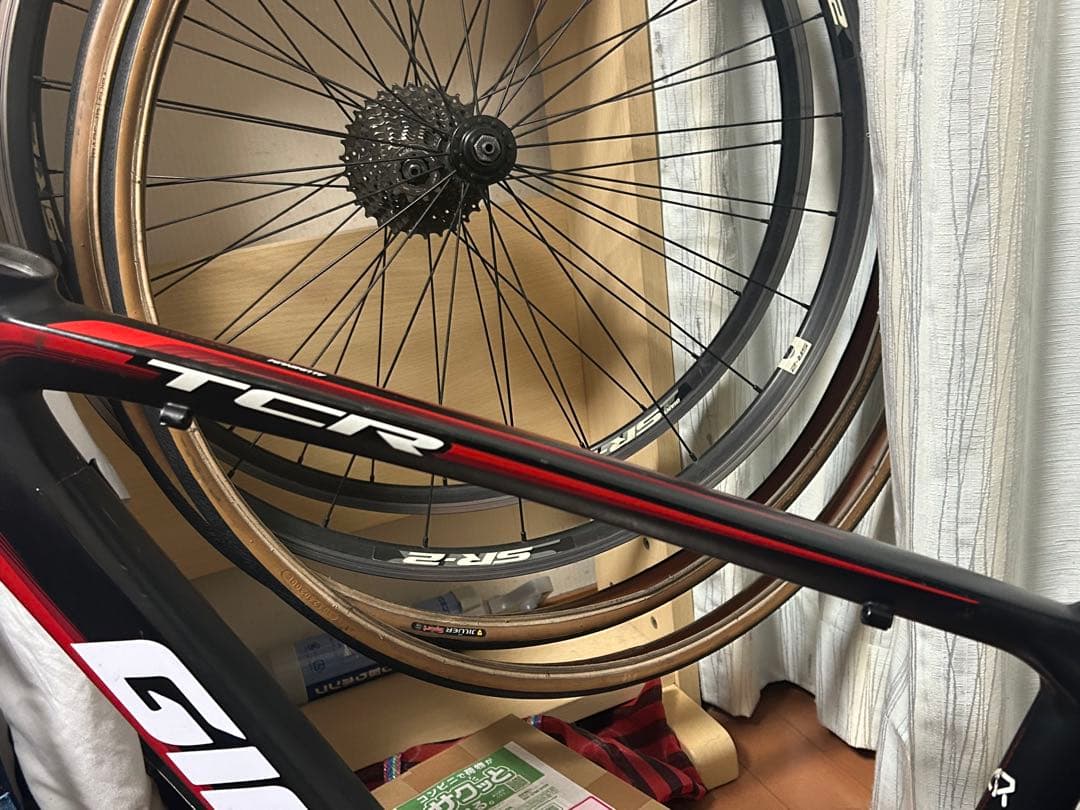 Giant tcr フレーム 10速用ホイール付き