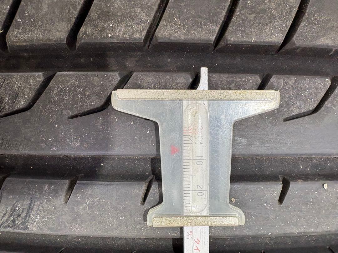 富山から☆225/55R17 YOKOHAMA BluEarth RV01