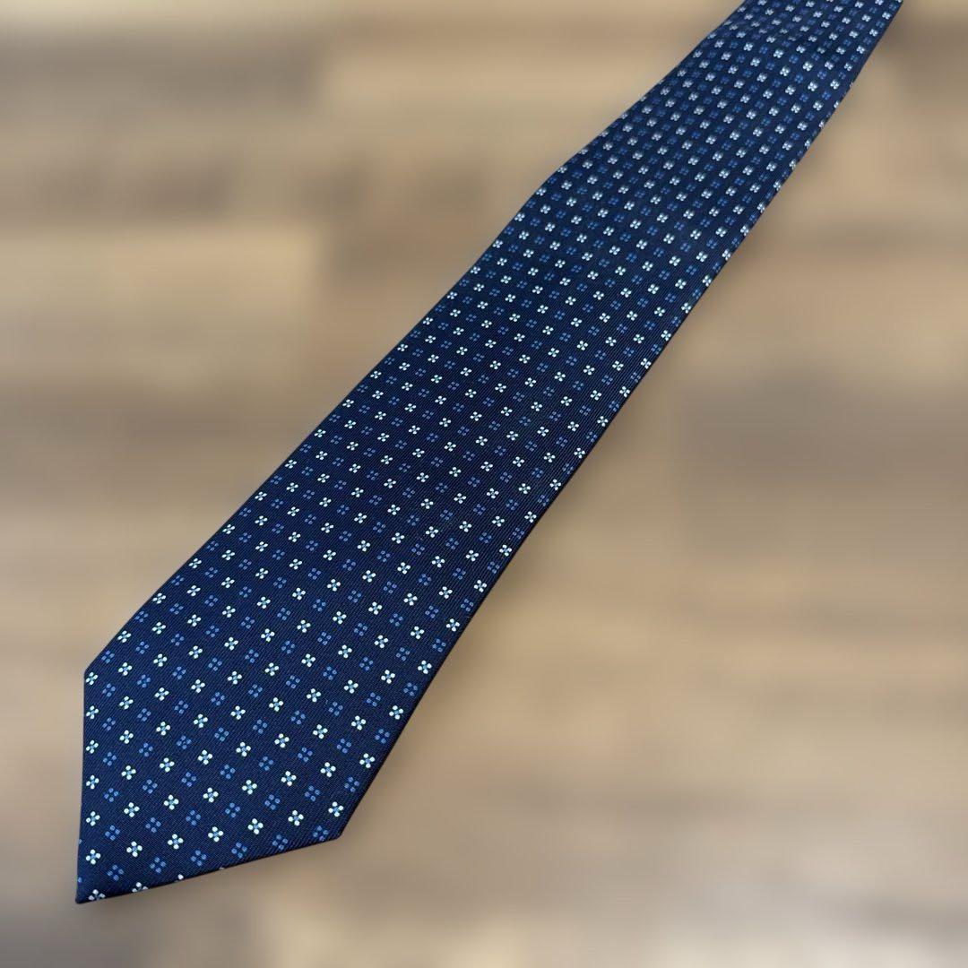 【極美品】マリネッラ　ネイビー小紋タイ