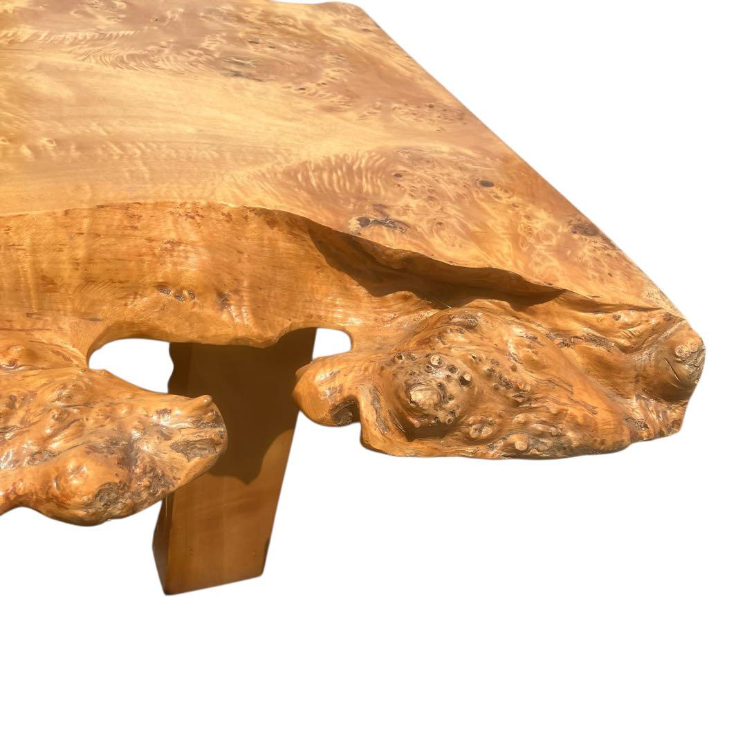 高級　一枚板　テーブル　瘤杢　重厚感のあるデザイン　座卓　花台　飾り台　天然木