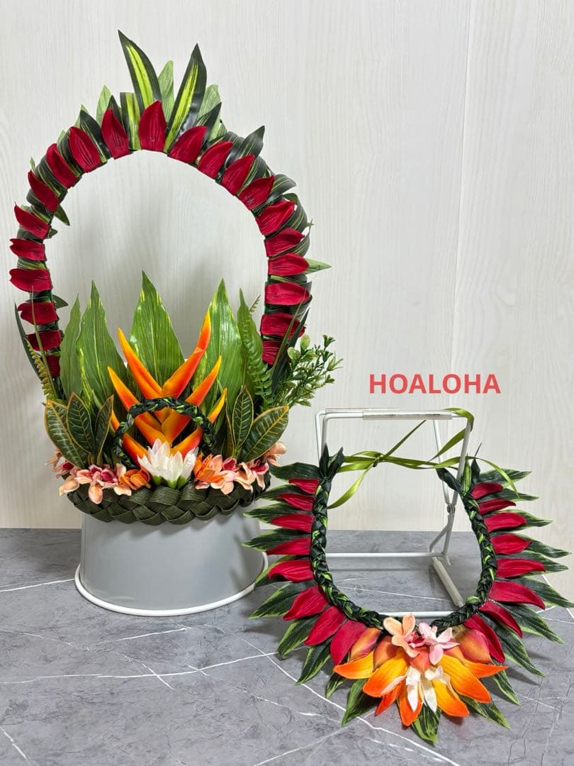 タヒチアンダンス　ヘッド、ネックレス　衣装　赤オレンジ