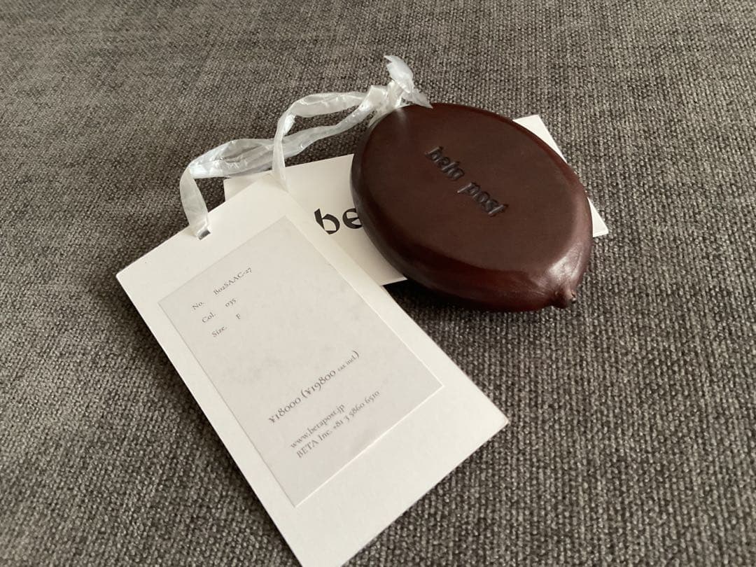 beta postレザーケース