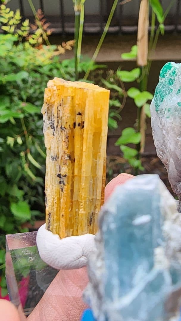 エメラルド。アクアマリン。黄トルマリン。スペサルティンガーネット　４セット