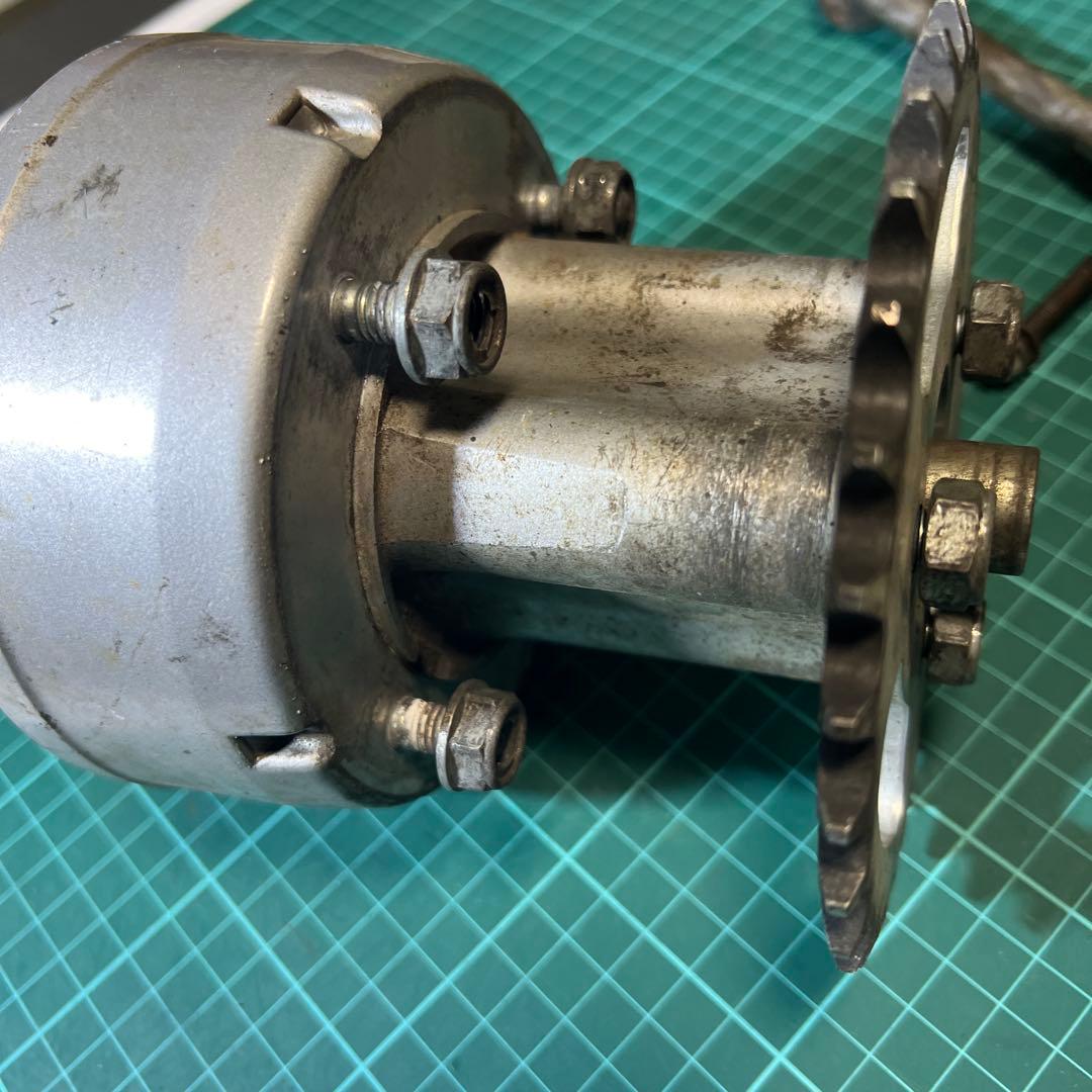 ホンダ　モンキー　Z50J リアホイールハブ　アクスルシャフト　セット