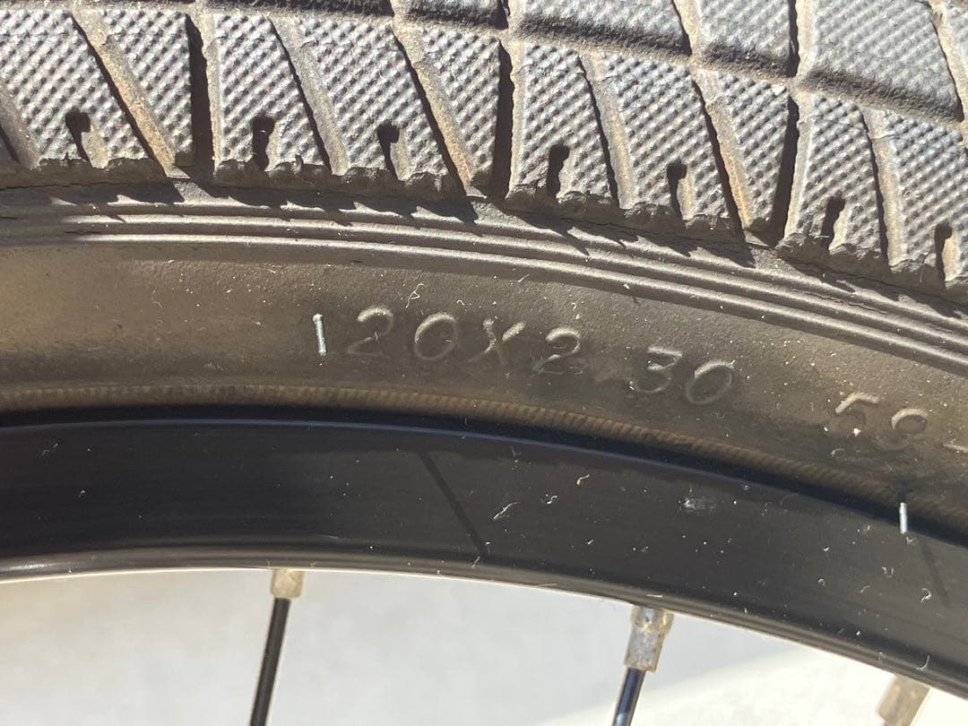 愛知県尾張地区発。割と綺麗なKINKストリート20インチBMX。土日手渡し希望