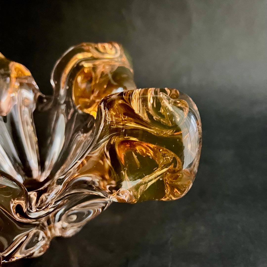 ★アンティーク★パリ発琥珀色のガラス製フラワーベース• 花器•花瓶