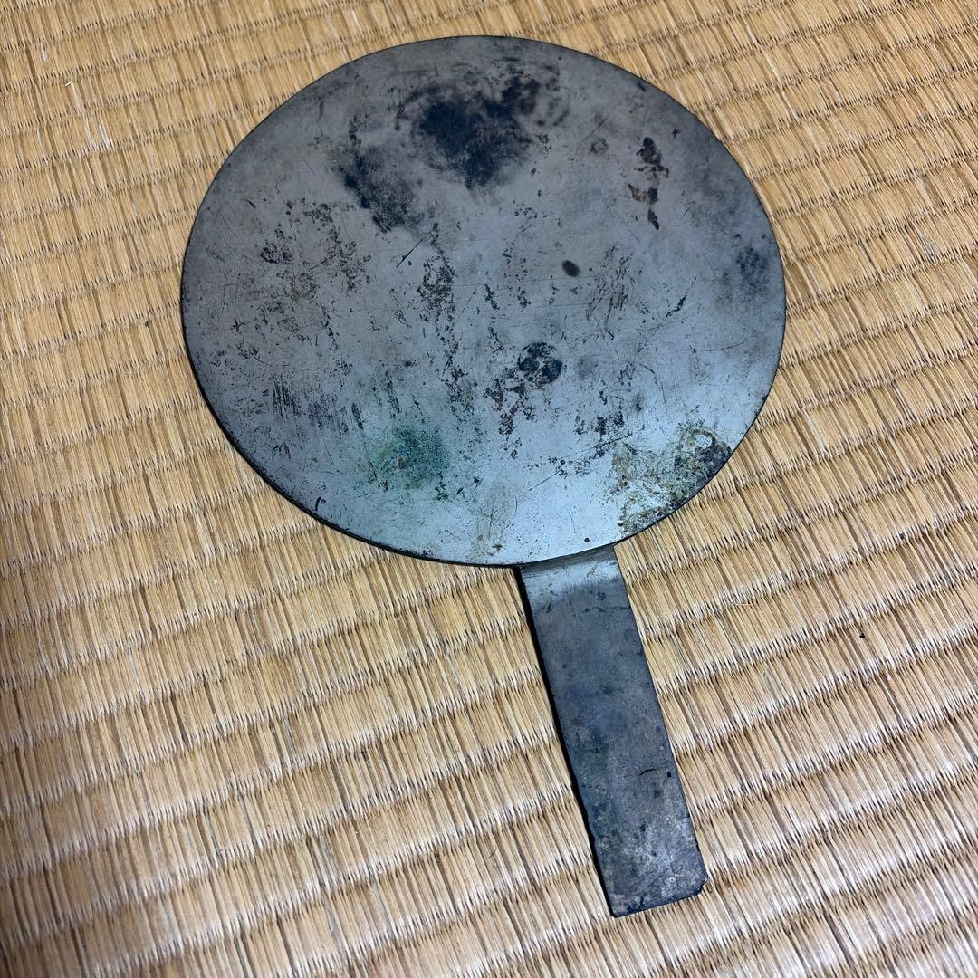 レア！かなり古い和鏡