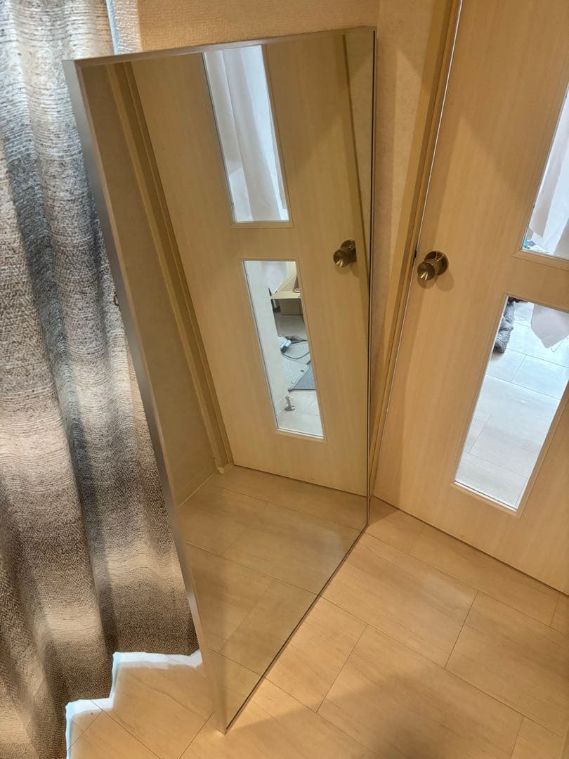 a*k様 干*芋様 全身鏡、大きい鏡、壁掛けミラー、横81cm縦147cm