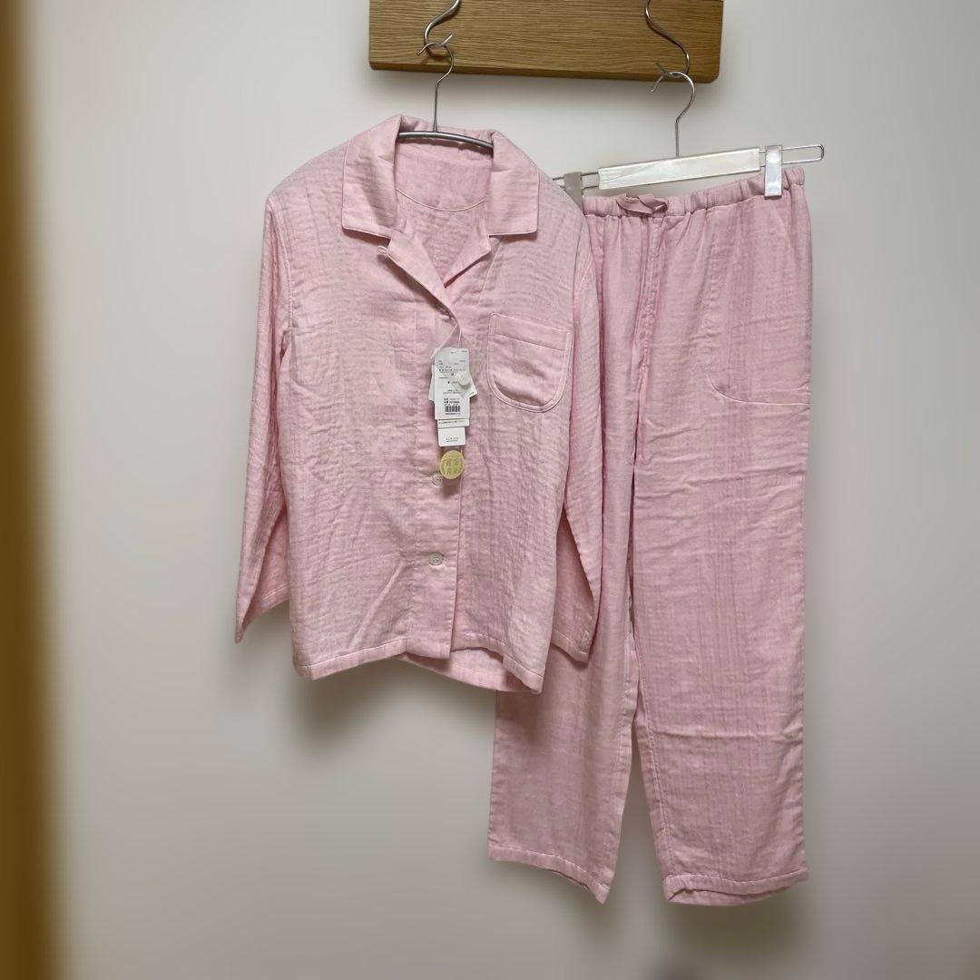 美品　タグ付きUCHINO マシュマロガーゼ快眠パジャマ