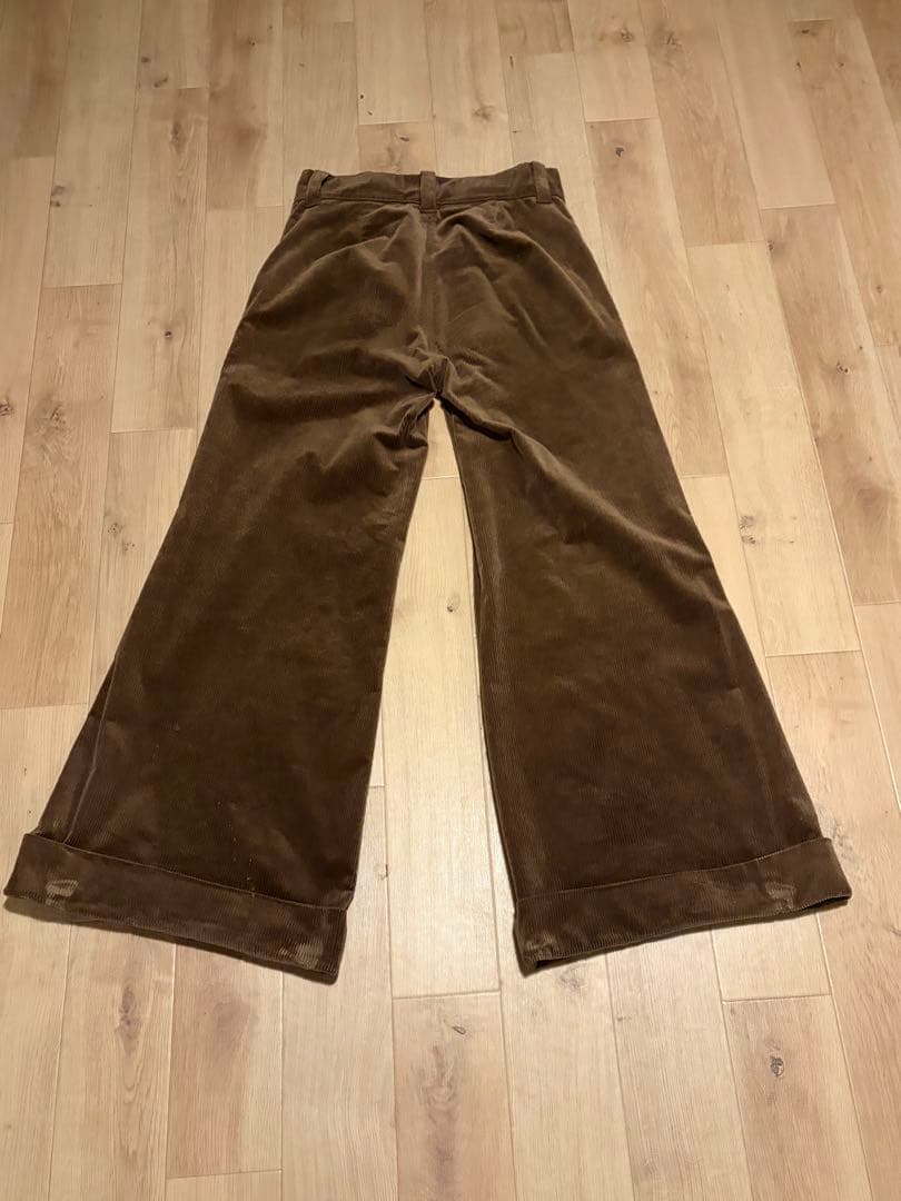 パンツ SHIKITARI WIDE FLARE CORDUROY PANTS
