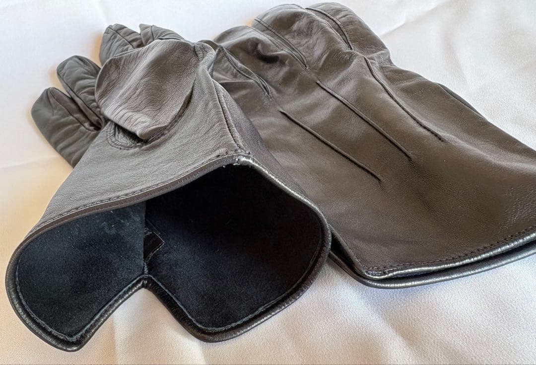 【新品】バーニーズニューヨーク スマホ対応レザーグローブ 手袋 8.5 本革 黒