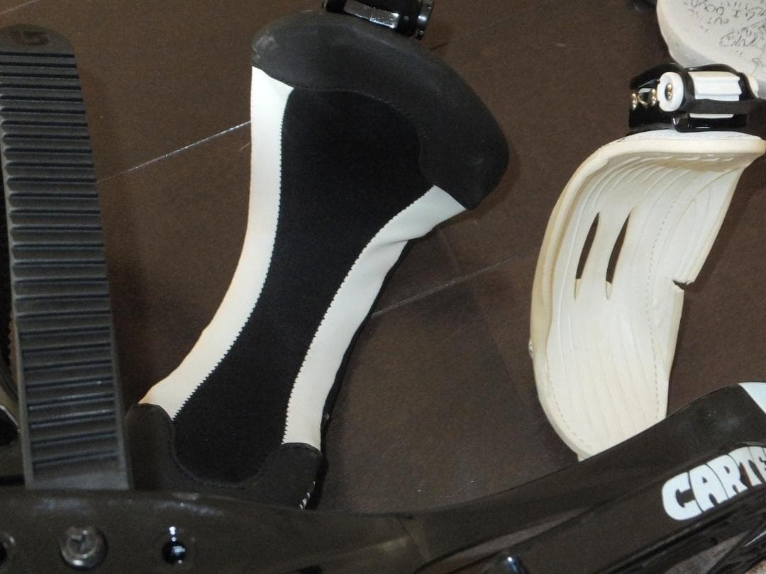 Burton ビンディング CARTEL EST　メンズMサイズ